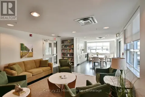 1 Shipyard Lane Collingwood ON L9Y 0W2