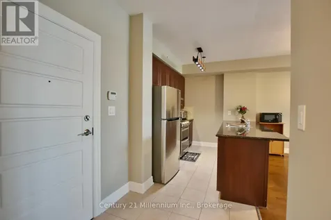 1 Shipyard Lane Collingwood ON L9Y 0W2