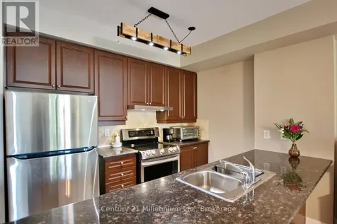1 Shipyard Lane Collingwood ON L9Y 0W2