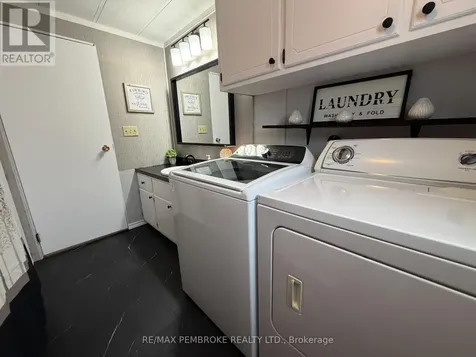 103 Pinehurst Estates Petawawa ON K8H 2H2