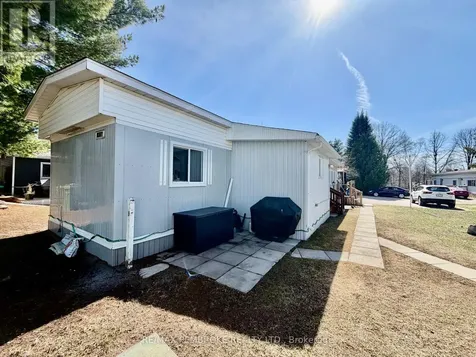 103 Pinehurst Estates Petawawa ON K8H 2H2