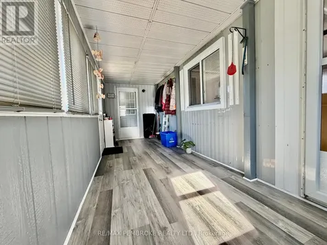 103 Pinehurst Estates Petawawa ON K8H 2H2