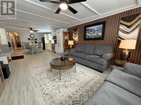 103 Pinehurst Estates Petawawa ON K8H 2H2