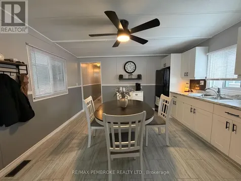 103 Pinehurst Estates Petawawa ON K8H 2H2