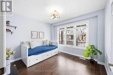 2206 Watercolours Way Ottawa ON K2J 5J8