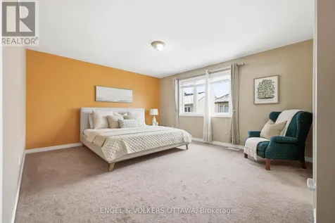 2206 Watercolours Way Ottawa ON K2J 5J8