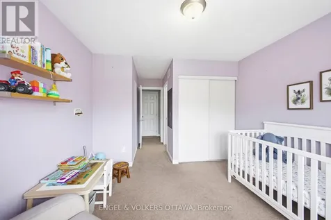 2206 Watercolours Way Ottawa ON K2J 5J8