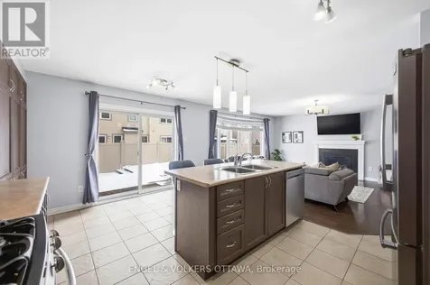 2206 Watercolours Way Ottawa ON K2J 5J8