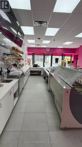 773 Bank Street Ottawa ON K1S 2H5