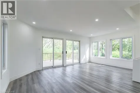 1411 56 Highway Glanbrook ON L0R 1P0