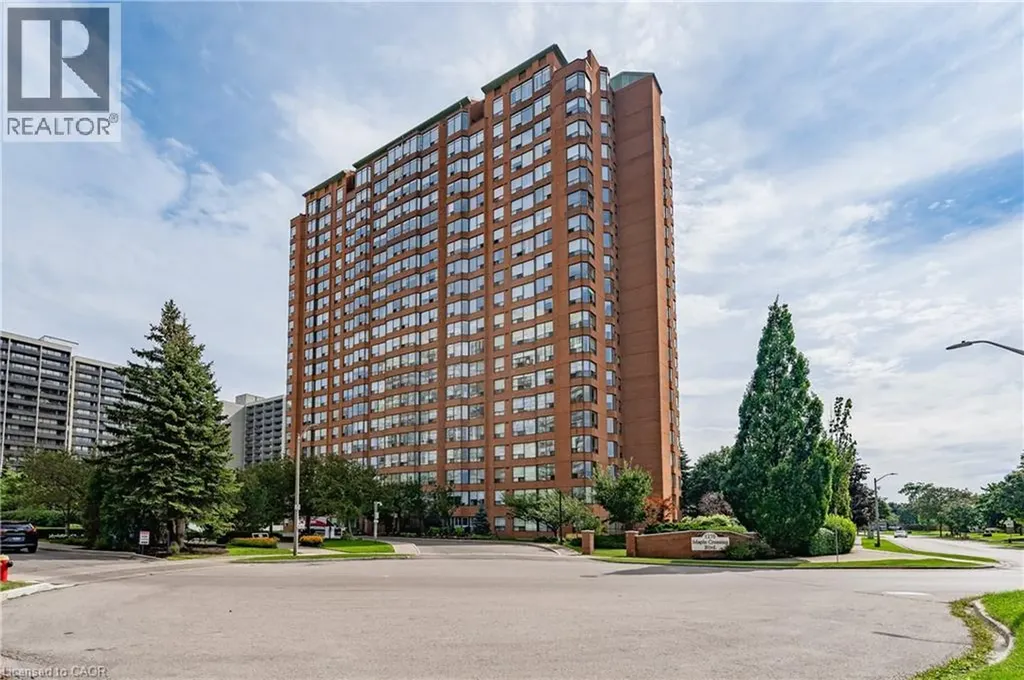 1270 Maple Crossing Boulevard Burlington ON L7S 2J3