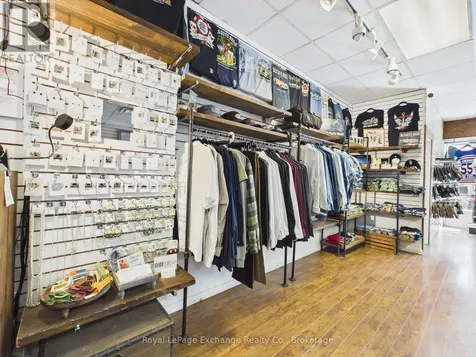 806 Queen Street Kincardine ON N2Z 2Y2