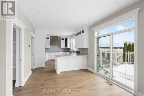 6373 Radisson Way Ottawa ON K1C 2Z9