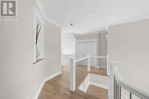 6373 Radisson Way Ottawa ON K1C 2Z9