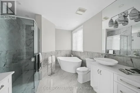 6373 Radisson Way Ottawa ON K1C 2Z9