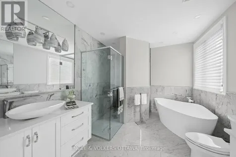 6373 Radisson Way Ottawa ON K1C 2Z9