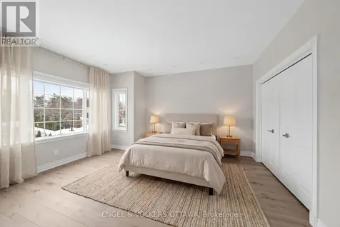 6373 Radisson Way Ottawa ON K1C 2Z9
