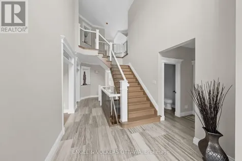 6373 Radisson Way Ottawa ON K1C 2Z9