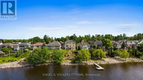 6373 Radisson Way Ottawa ON K1C 2Z9