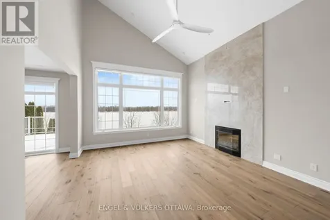 6373 Radisson Way Ottawa ON K1C 2Z9