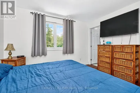 161 Forest Harbour Parkway Tay ON L0K 1E0