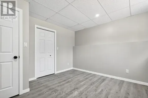 161 Forest Harbour Parkway Tay ON L0K 1E0