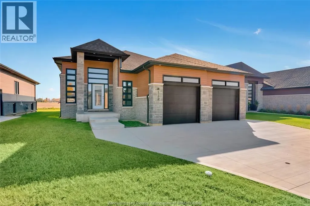 112 Hazel Crescent Kingsville ON N9Y 0A9
