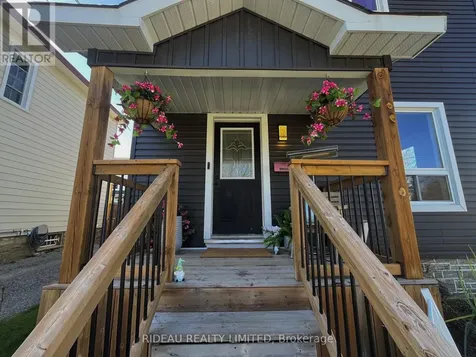 110 Main Street East Smiths Falls ON K7A 1B2