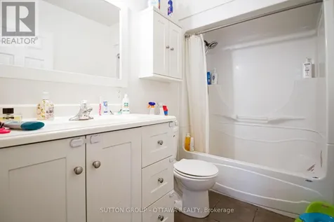 309 Cyr Avenue Ottawa ON K1L 7N6