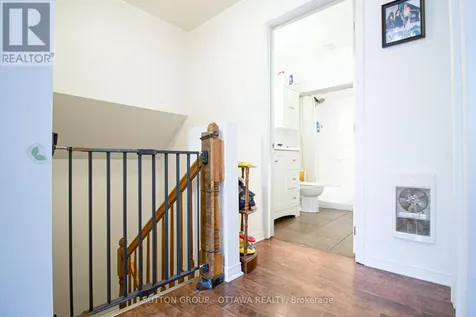 309 Cyr Avenue Ottawa ON K1L 7N6