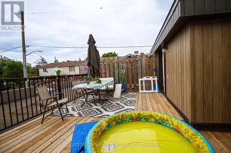 309 Cyr Avenue Ottawa ON K1L 7N6