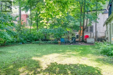 480 Oakhill Road Ottawa ON K1M 1J6