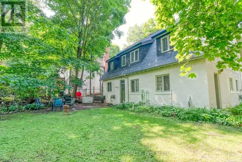 480 Oakhill Road Ottawa ON K1M 1J6