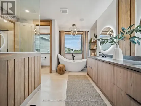 7 Meadowlark Way Collingwood ON L9Y 0K1