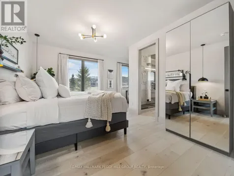 7 Meadowlark Way Collingwood ON L9Y 0K1