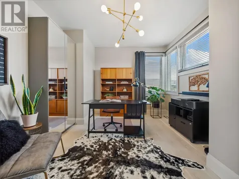 7 Meadowlark Way Collingwood ON L9Y 0K1