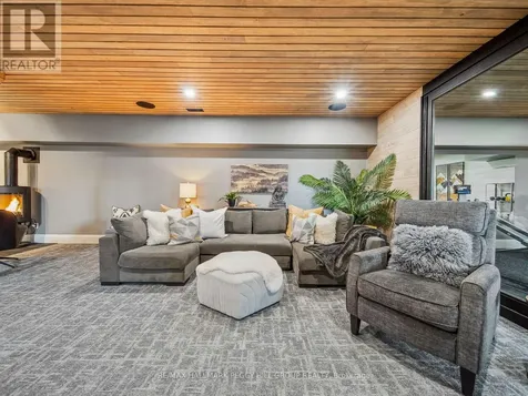 7 Meadowlark Way Collingwood ON L9Y 0K1