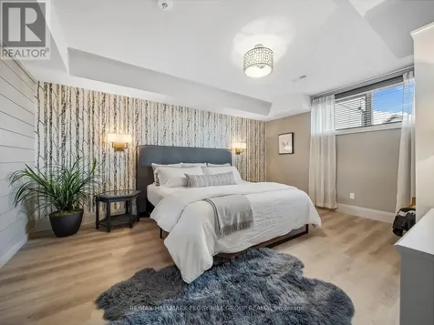 7 Meadowlark Way Collingwood ON L9Y 0K1