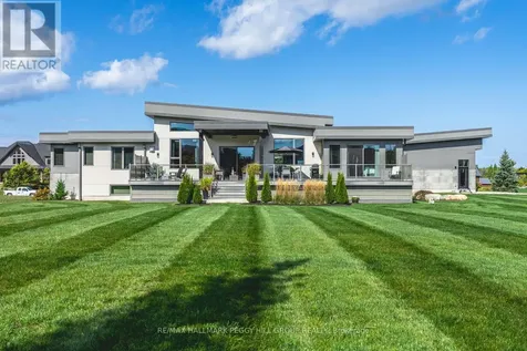 7 Meadowlark Way Collingwood ON L9Y 0K1