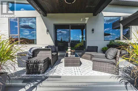 7 Meadowlark Way Collingwood ON L9Y 0K1