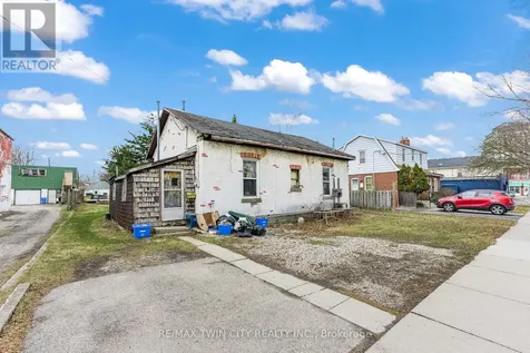 85 Erie Avenue Brantford ON N3S 2G1
