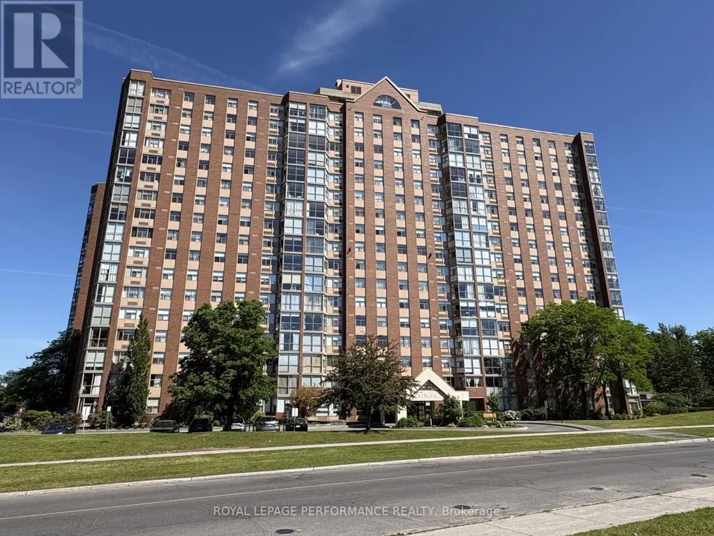 2760 Carousel Crescent Ottawa ON K1T 2N4