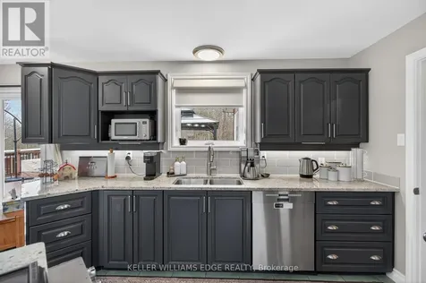 484 11th Concession Road East Hamilton ON L8B 1J1