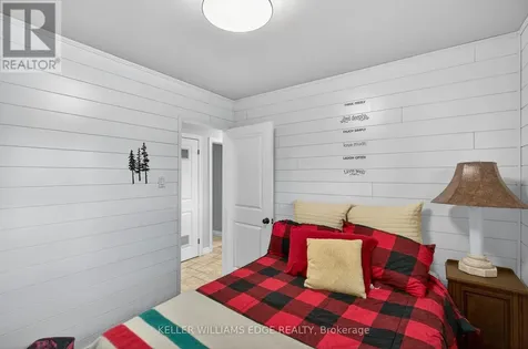 484 11th Concession Road East Hamilton ON L8B 1J1