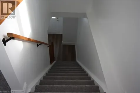 144 Sekura Crescent Cambridge ON N1R 7G1