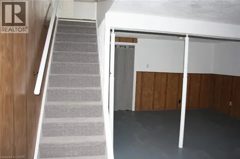 144 Sekura Crescent Cambridge ON N1R 7G1