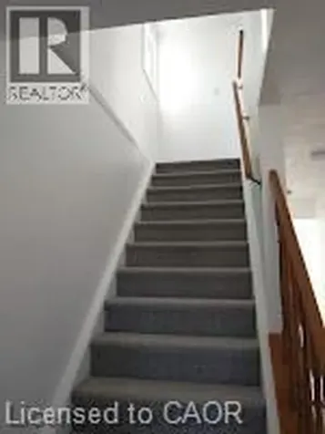 144 Sekura Crescent Cambridge ON N1R 7G1