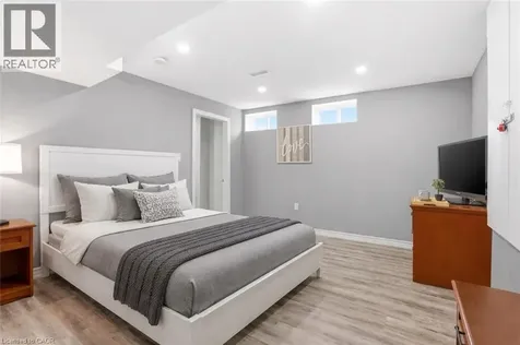 62 Esther Crescent Thorold ON L3B 0G2