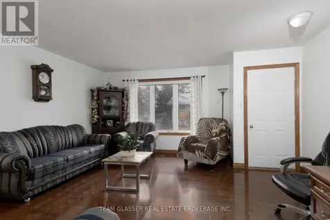 214 South Street West Aylmer ON N5H 3E6