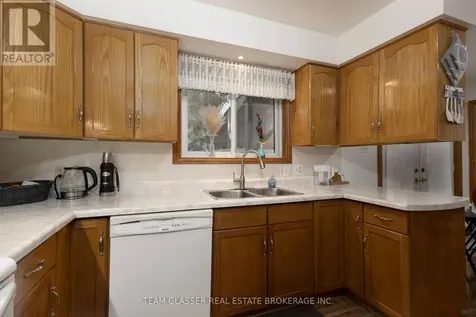 214 South Street West Aylmer ON N5H 3E6